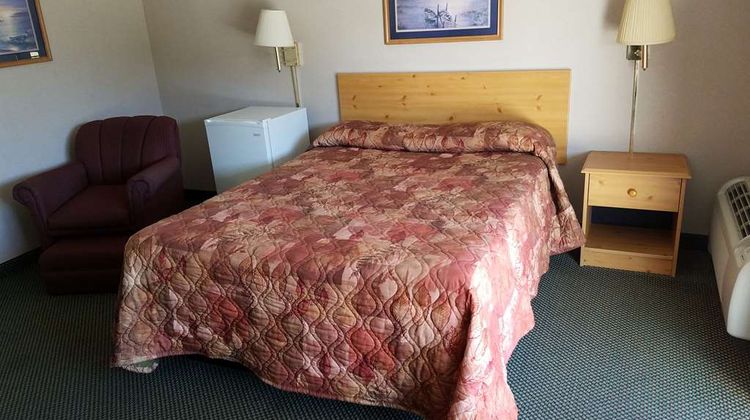 Knights Inn Franklin Room