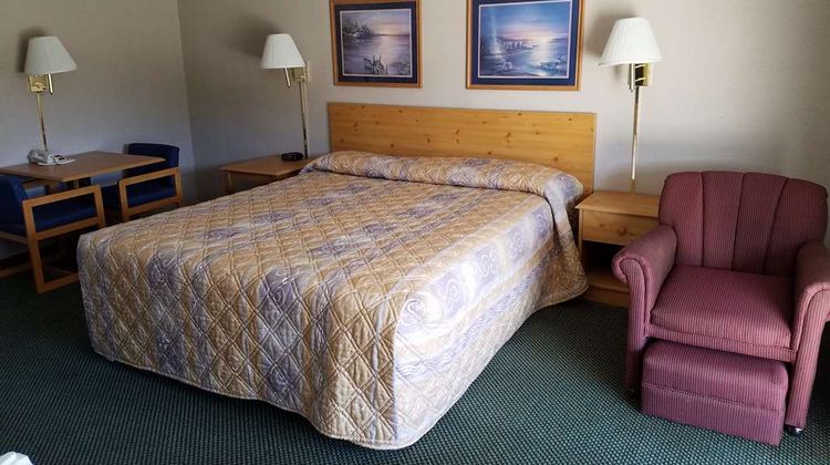Knights Inn Franklin Room