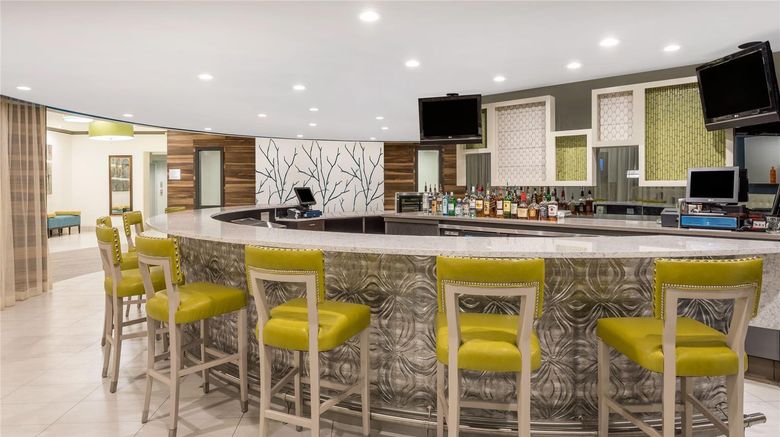 <b>Wyndham Garden Charleston Summerville SC Restaurant</b>. Images powered by <a href="https://iceportal.shijigroup.com/" title="IcePortal" target="_blank">IcePortal</a>.