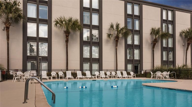 <b>Wyndham Garden Charleston Summerville SC Pool</b>. Images powered by <a href="https://iceportal.shijigroup.com/" title="IcePortal" target="_blank">IcePortal</a>.