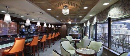Villa Roma Resort & Conference Center Lobby