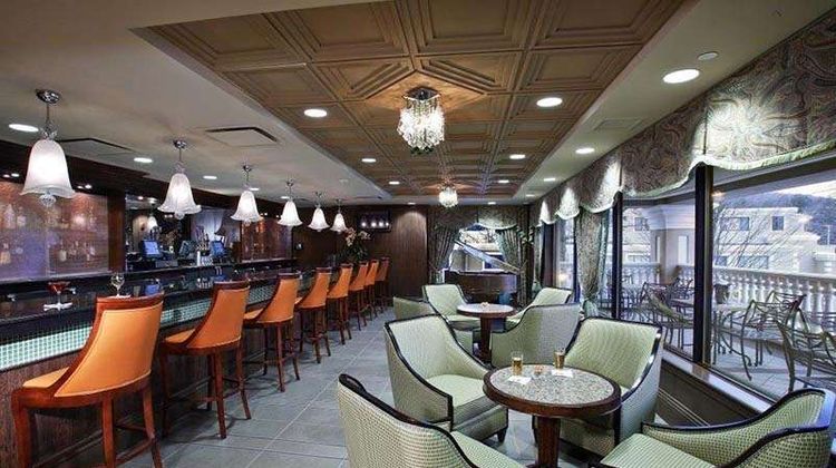 Villa Roma Resort & Conference Center Lobby