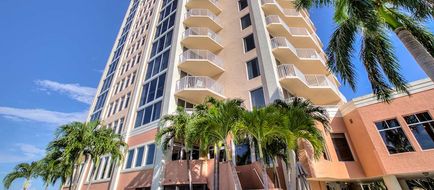 Lovers Key Resort Exterior