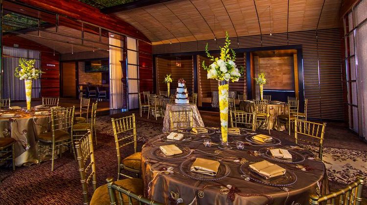 M Resort Spa Casino Restaurant