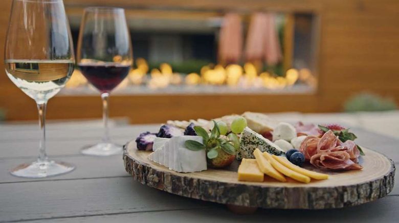<b>NEST Palo Alto Restaurant</b>. Images powered by <a href="https://iceportal.shijigroup.com/" title="IcePortal" target="_blank">IcePortal</a>.