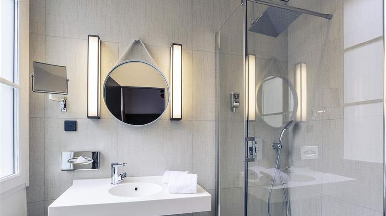<b>Mercure Bayonne Centre Le Grand Hotel Room</b>. Images powered by <a href="https://iceportal.shijigroup.com/" title="IcePortal" target="_blank">IcePortal</a>.