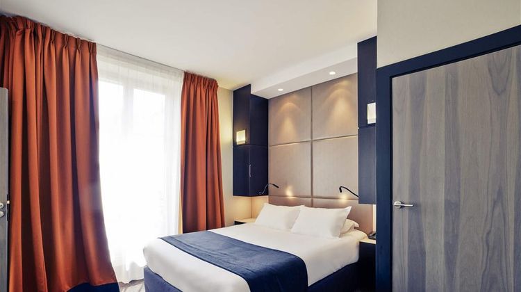 Mercure Bayonne Centre Le Grand Hotel Room