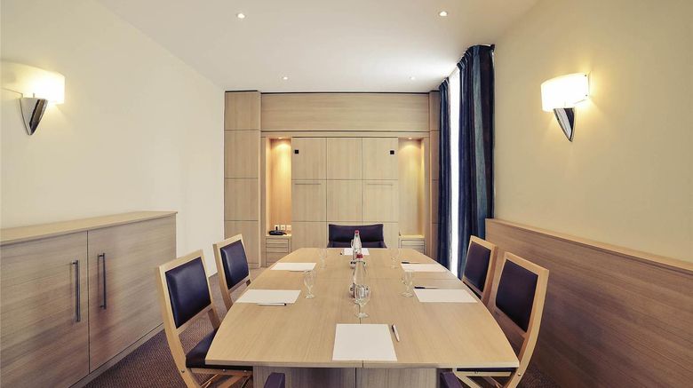 <b>Mercure Bayonne Centre Le Grand Hotel Meeting</b>. Images powered by <a href="https://iceportal.shijigroup.com/" title="IcePortal" target="_blank">IcePortal</a>.