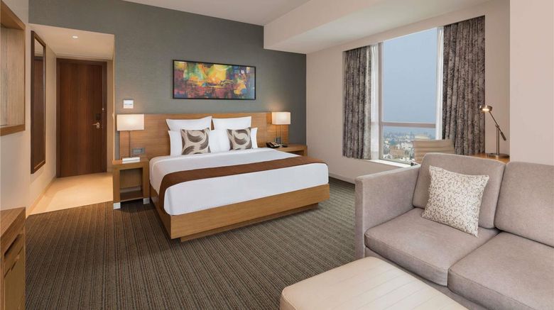 <b>Novotel Lucknow Gomti Nagar Room</b>. Images powered by <a href="https://iceportal.shijigroup.com/" title="IcePortal" target="_blank">IcePortal</a>.