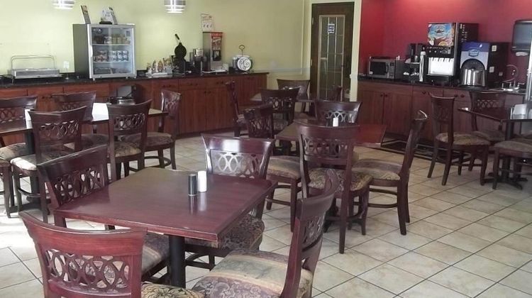 Baymont Inn & Suites Delaware Other