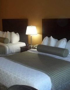 Baymont Inn & Suites Delaware