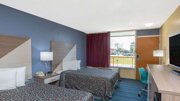 Days Inn Salem Room