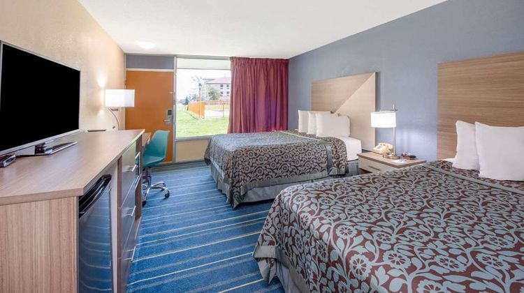 Days Inn Salem Room