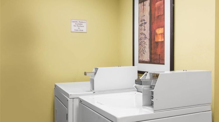 Days Inn & Suites by Wyndham Fort Pierce Other