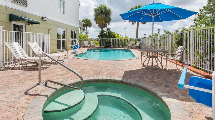 Days Inn & Suites by Wyndham Fort Pierce Pool