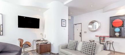 Retro Suites Hotel Room