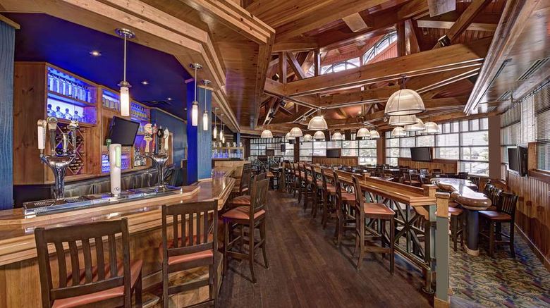 <b>BW Premier Algomas Water Tower Inn & Sts Restaurant</b>. Images powered by <a href="https://iceportal.shijigroup.com/" title="IcePortal" target="_blank">IcePortal</a>.