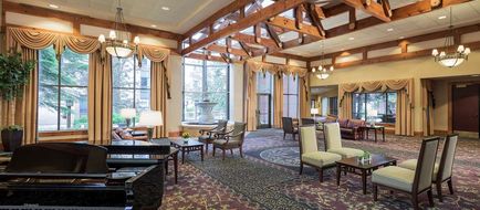 BW Premier Algomas Water Tower Inn & Sts Lobby