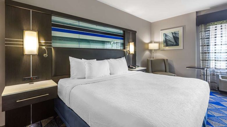 <b>Best Western Plus Spartanburg Room</b>. Images powered by <a href="https://iceportal.shijigroup.com/" title="IcePortal" target="_blank">IcePortal</a>.