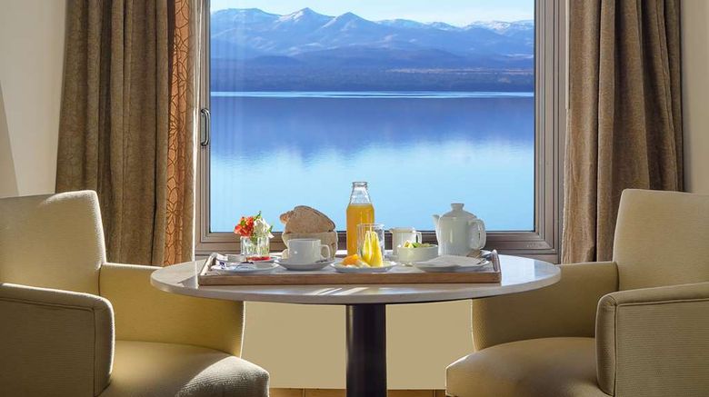 <b>NH Bariloche Edelweiss Suite</b>. Images powered by <a href="https://iceportal.shijigroup.com/" title="IcePortal" target="_blank">IcePortal</a>.