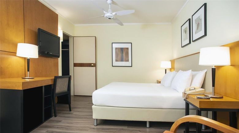 <b>NH Bariloche Edelweiss Room</b>. Images powered by <a href="https://iceportal.shijigroup.com/" title="IcePortal" target="_blank">IcePortal</a>.
