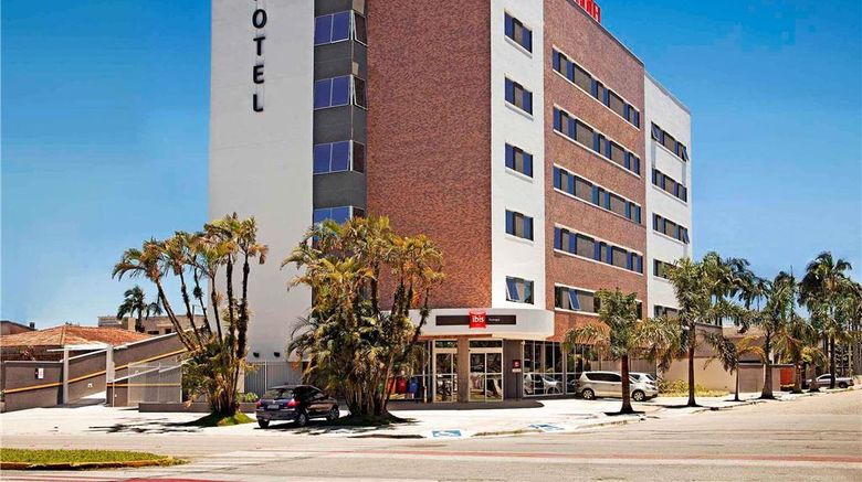 Ibis Paranagua Exterior. Images powered by <a href="https://iceportal.shijigroup.com" target="_blank" rel="noopener">Ice Portal</a>.