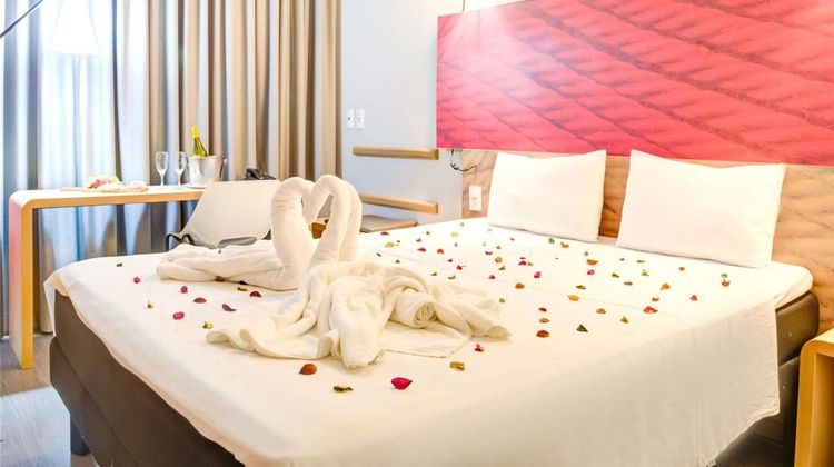 Ibis Paranagua Suite
