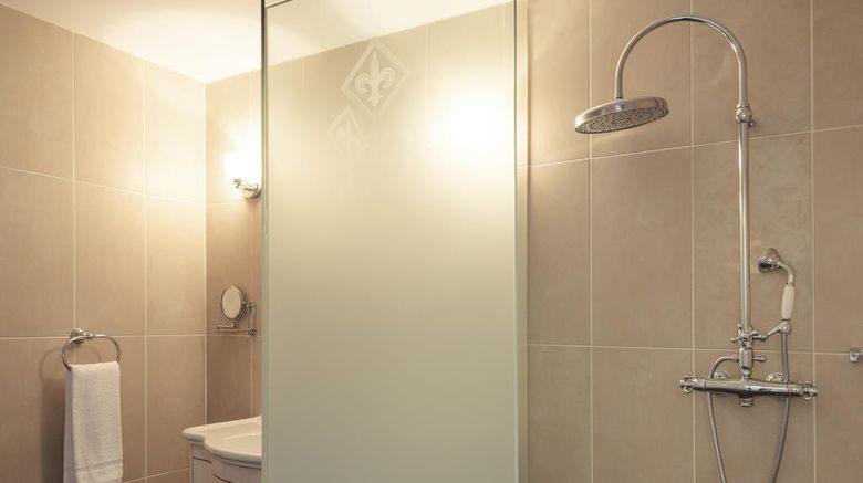 <b>Mercure Villeneuve Sur Lot Room</b>. Images powered by <a href="https://iceportal.shijigroup.com/" title="IcePortal" target="_blank">IcePortal</a>.