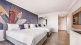 Novotel Surfers Paradise Room
