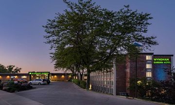 Wyndham Garden Kenosha Harbors