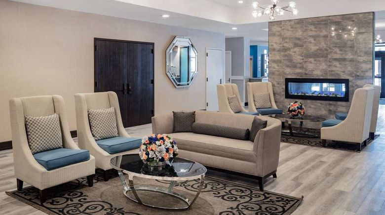 <b>Wyndham Garden Kenosha Harbors Lobby</b>. Images powered by <a href="https://iceportal.shijigroup.com/" title="IcePortal" target="_blank">IcePortal</a>.