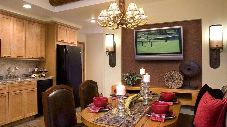 <b>Hyatt Vacation Club, Timber Ridge Lodges Suite</b>. Images powered by <a href="https://iceportal.shijigroup.com/" title="IcePortal" target="_blank">IcePortal</a>.