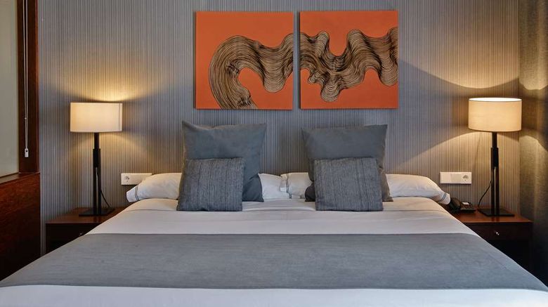 <b>Carris Marineda Room</b>. Images powered by <a href="https://iceportal.shijigroup.com/" title="IcePortal" target="_blank">IcePortal</a>.