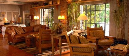 Inn Of The Governors Lobby