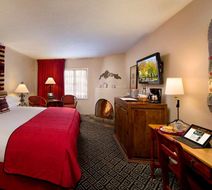 Inn Of The Governors Room