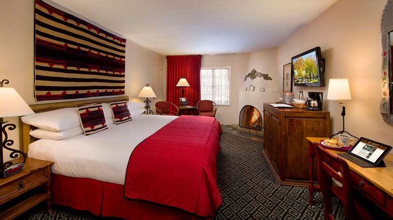 <b>Inn Of The Governors Room</b>. Images powered by <a href="https://iceportal.shijigroup.com/" title="IcePortal" target="_blank">IcePortal</a>.