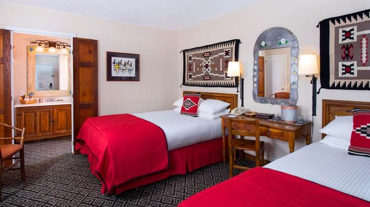 Inn Of The Governors Room