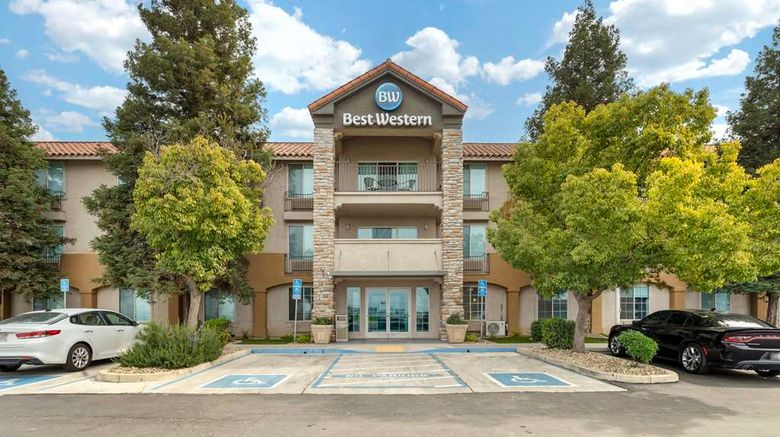 <b>Best Western Visalia Hotel Exterior</b>. Images powered by <a href="https://iceportal.shijigroup.com/" title="IcePortal" target="_blank">IcePortal</a>.