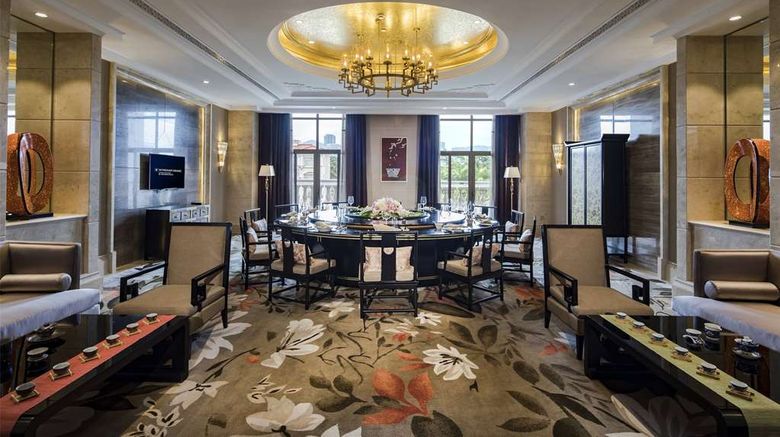 <b>Wyndham Grand Xiamen Haicang Restaurant</b>. Images powered by <a href="https://iceportal.shijigroup.com/" title="IcePortal" target="_blank">IcePortal</a>.