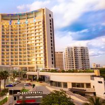 Krystal Urban Cancun - Malecon