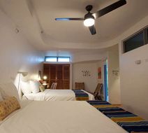 El Blok Hotel Room