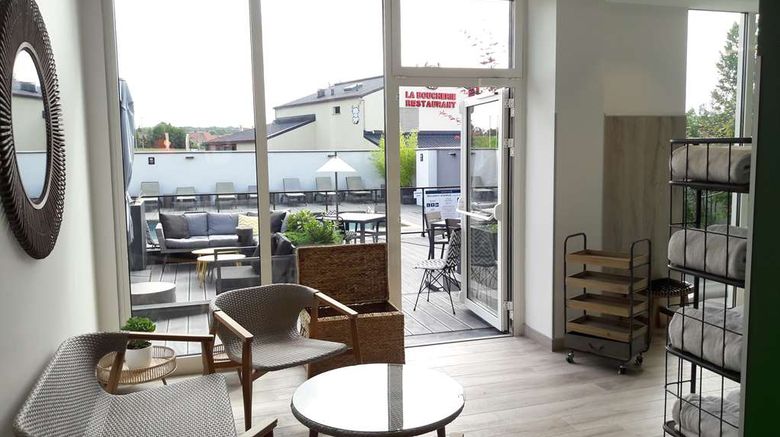 <b>Golden Tulip Royal Tulip 72 Roissy Spa</b>. Images powered by <a href="https://iceportal.shijigroup.com/" title="IcePortal" target="_blank">IcePortal</a>.