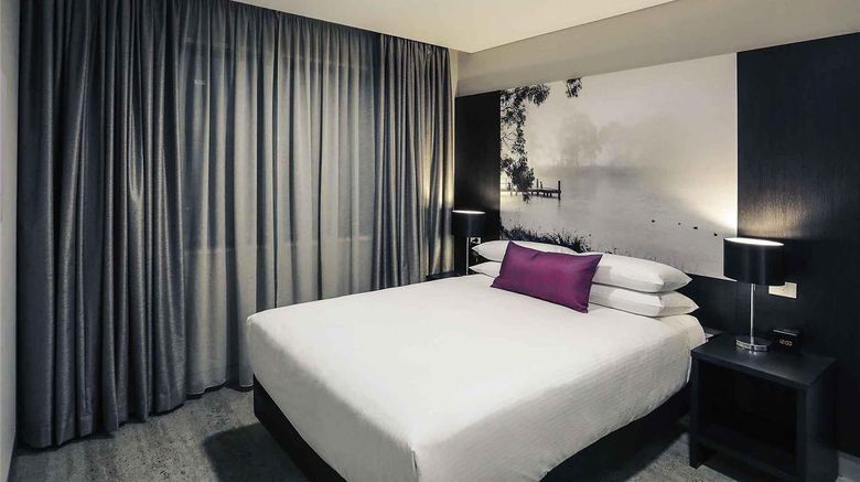 <b>Mercure Tamworth Room</b>. Images powered by <a href="https://iceportal.shijigroup.com/" title="IcePortal" target="_blank">IcePortal</a>.
