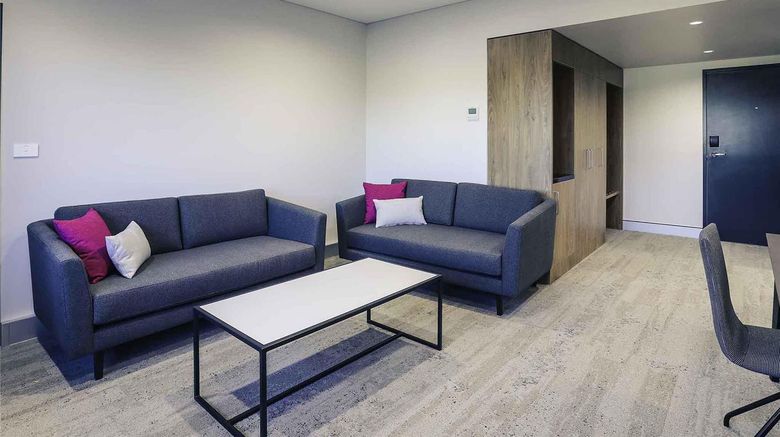 <b>Mercure Tamworth Room</b>. Images powered by <a href="https://iceportal.shijigroup.com/" title="IcePortal" target="_blank">IcePortal</a>.