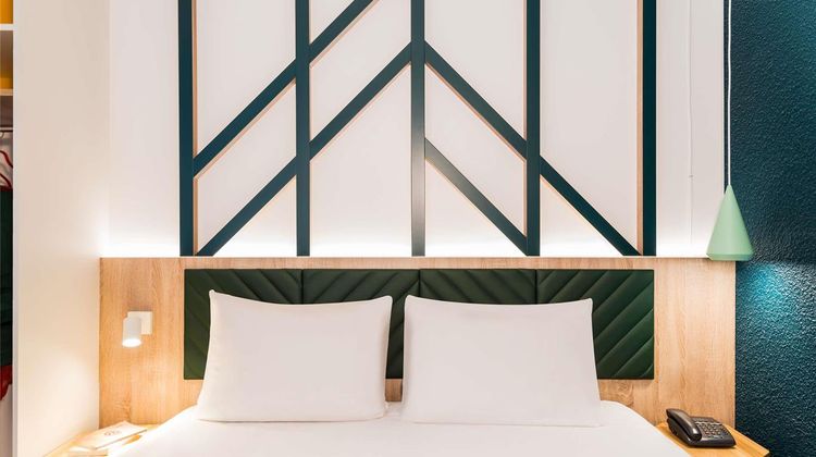 Ibis Styles Rouen Val De Reuil Room