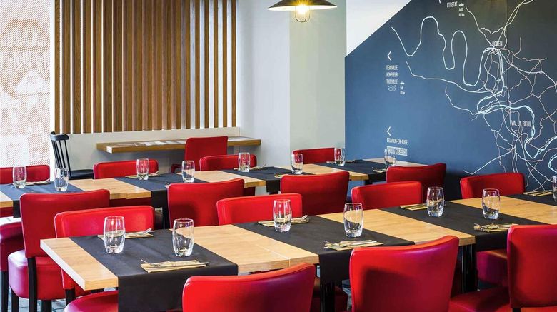 <b>Ibis Styles Rouen Val De Reuil Restaurant</b>. Images powered by <a href="https://iceportal.shijigroup.com/" title="IcePortal" target="_blank">IcePortal</a>.