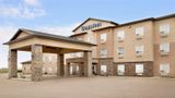 <b>Days Inn Innisfail Exterior</b>. Images powered by <a href="https://iceportal.shijigroup.com/" title="IcePortal" target="_blank">IcePortal</a>.