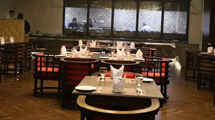 Ramada Encore by Wyndham Jalandhar Restaurant