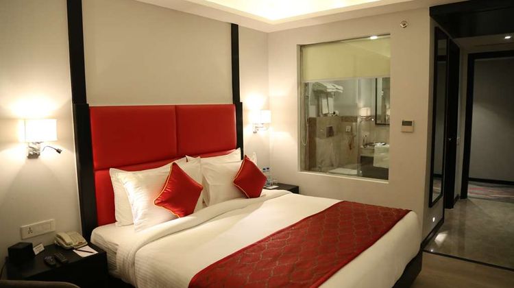 Ramada Encore by Wyndham Jalandhar Room
