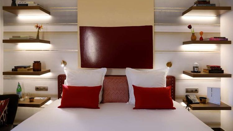 Vincci Mae Hotel Room